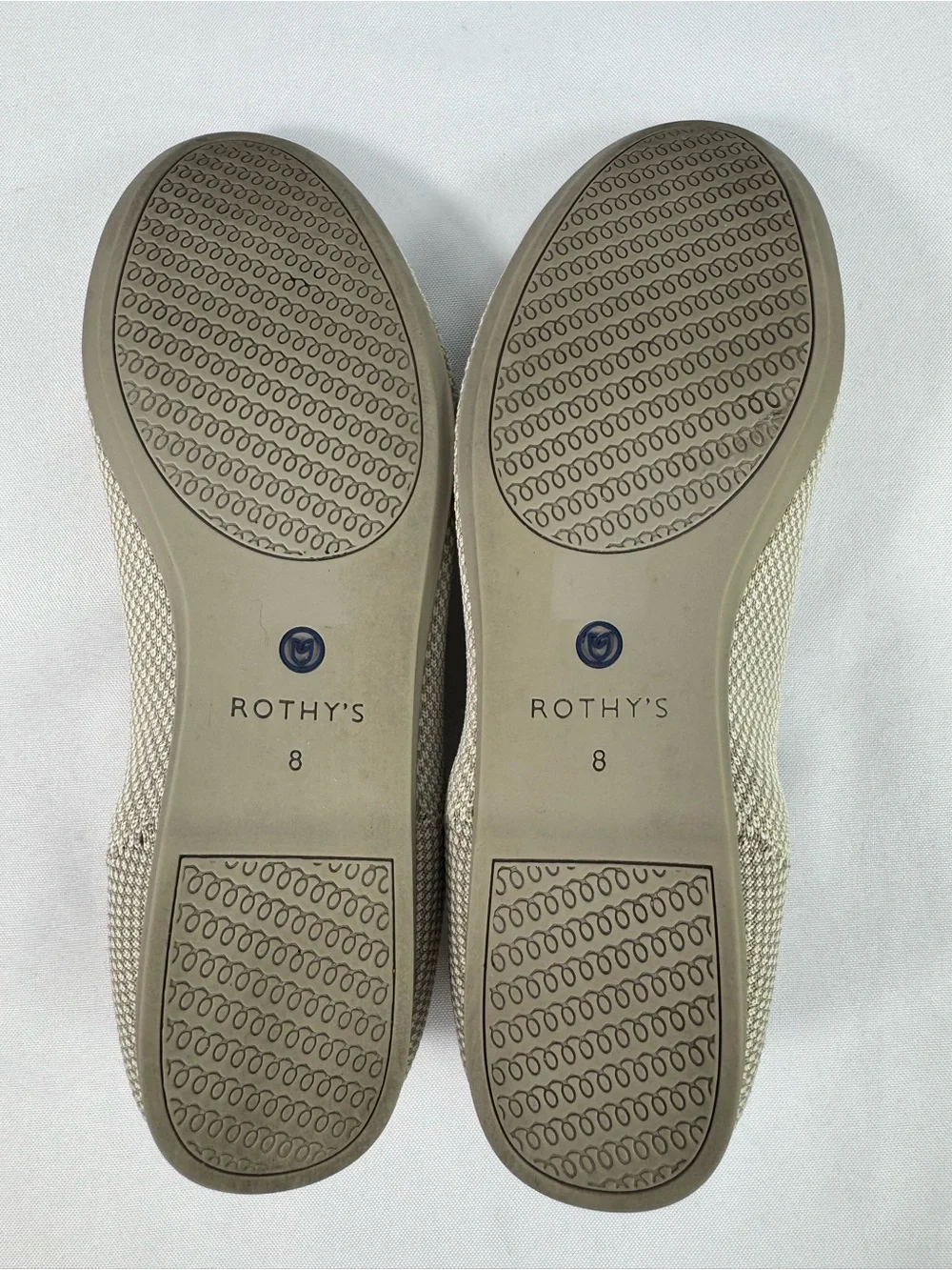 Rothy’s Beige Round Toe Knit Women’s Ballet Flats Size 8